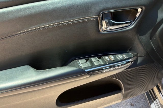 2013 Toyota Avalon XLE
