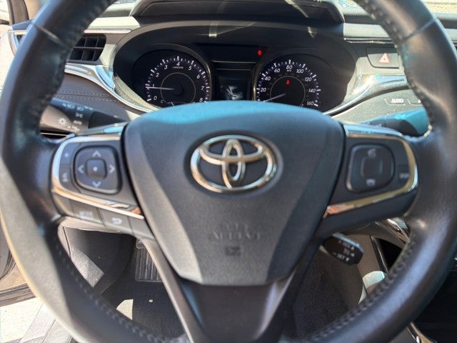 2013 Toyota Avalon XLE