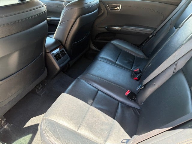 2013 Toyota Avalon XLE
