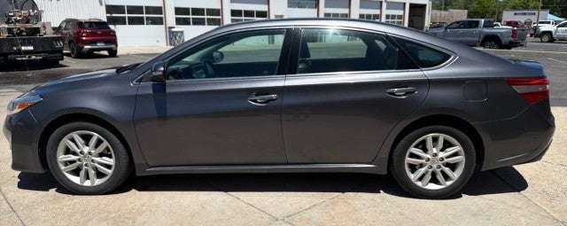2013 Toyota Avalon XLE