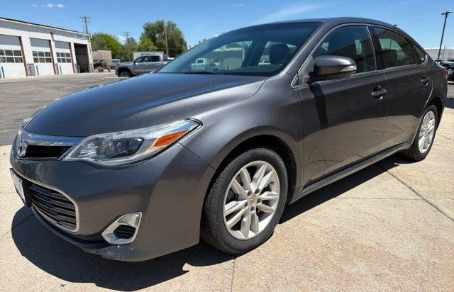 2013 Toyota Avalon XLE